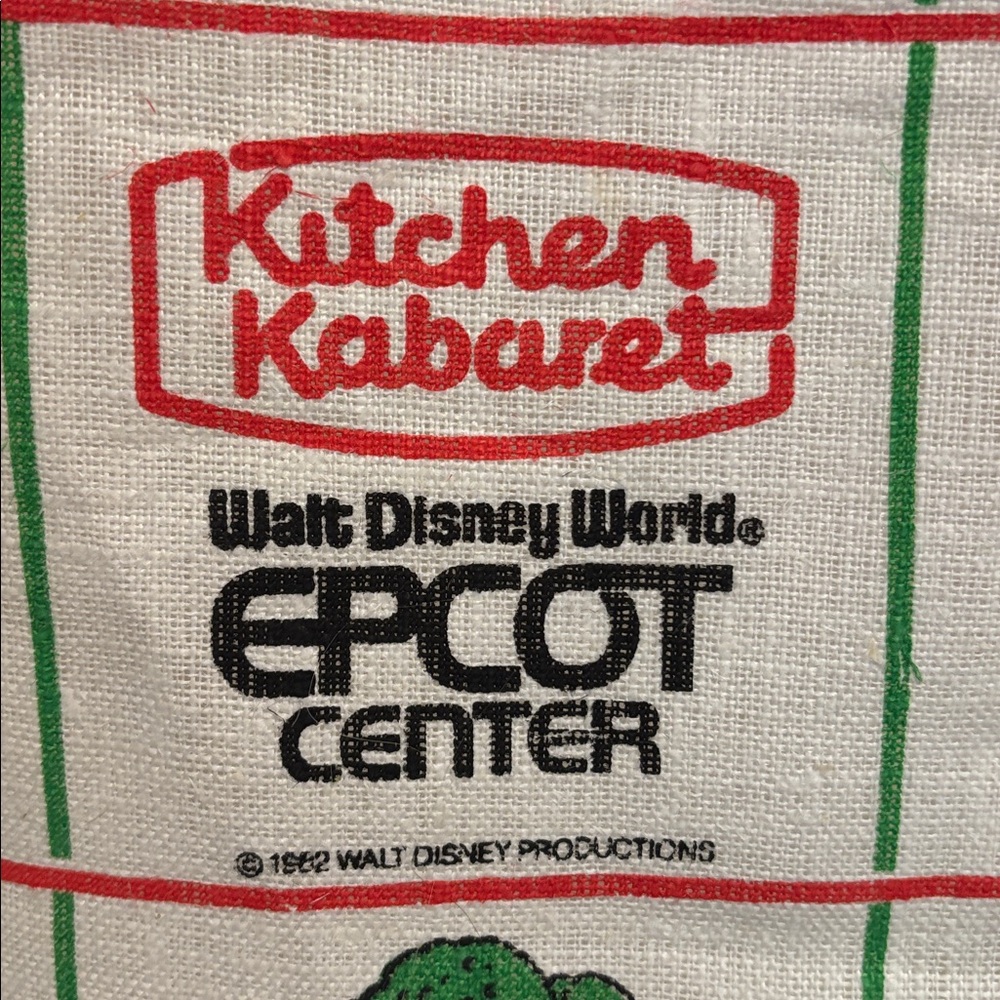 Epcot Center Kitchen Kabaret Towel, vintage 1982 - Picture 2 of 5